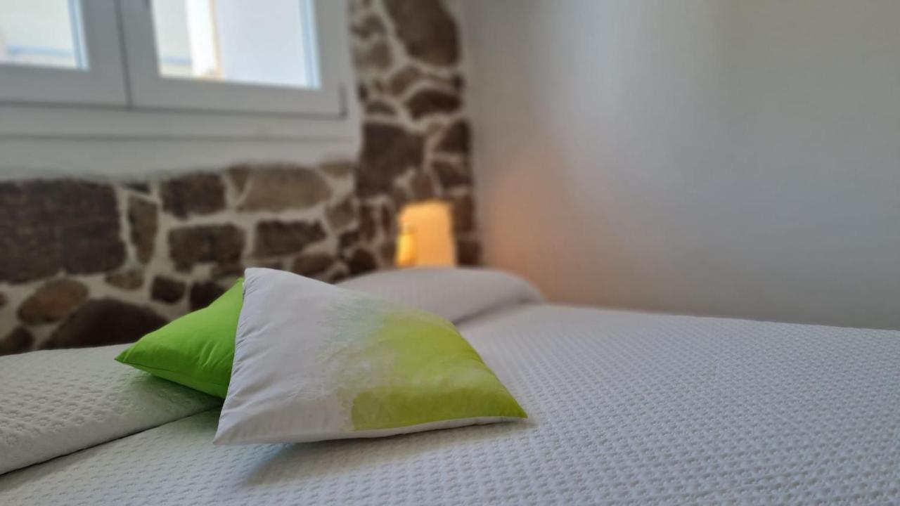 Lo Stazzo Della Dottoressa Enas Esterno foto